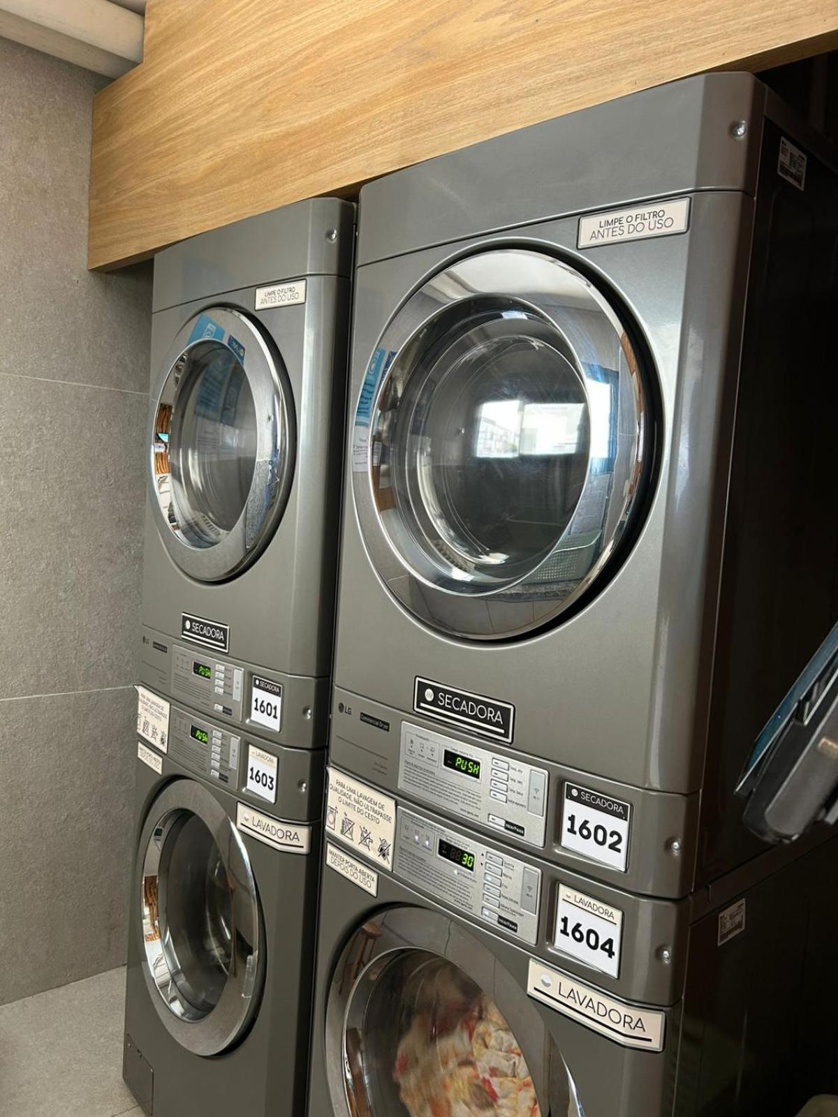 Apartamento Lindo Novo Na Barra Salvador